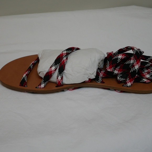 Balenciaga Wrap Gladiator Sandal - Picture 2 of 7